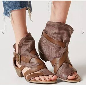 Miz Mooz Brown Tan Sandals with Strappy Design
